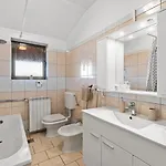 Sea View With Shared Pool פומר