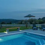 Sea View With Shared Pool פומר