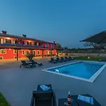 בית הארחה Sea View With Shared Pool 3*