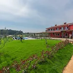 בית הארחה Sea View With Shared Pool 3*