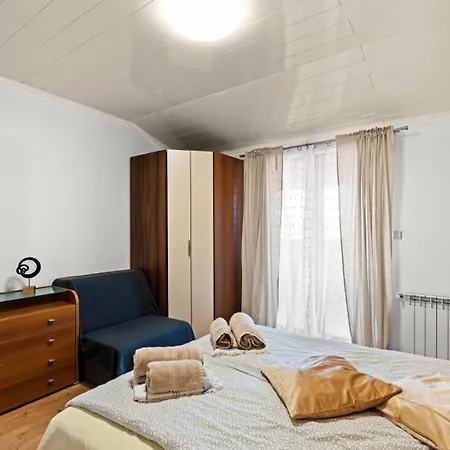 Sea View With Shared Pool