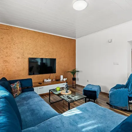 Pensjonat Sea View With Shared Pool