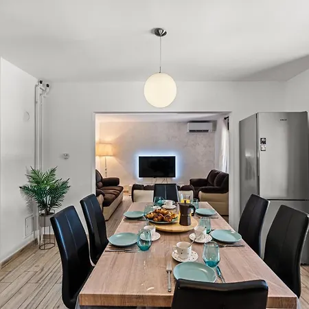 招待所 Sea View With Shared Pool 3*