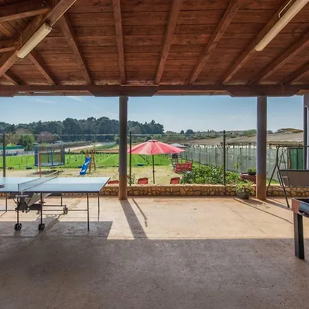 Pensjonat Sea View With Shared Pool