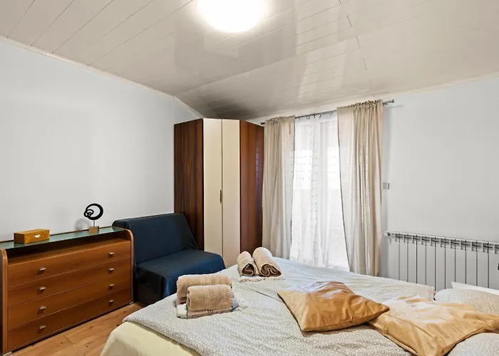 Sea View With Shared Pool