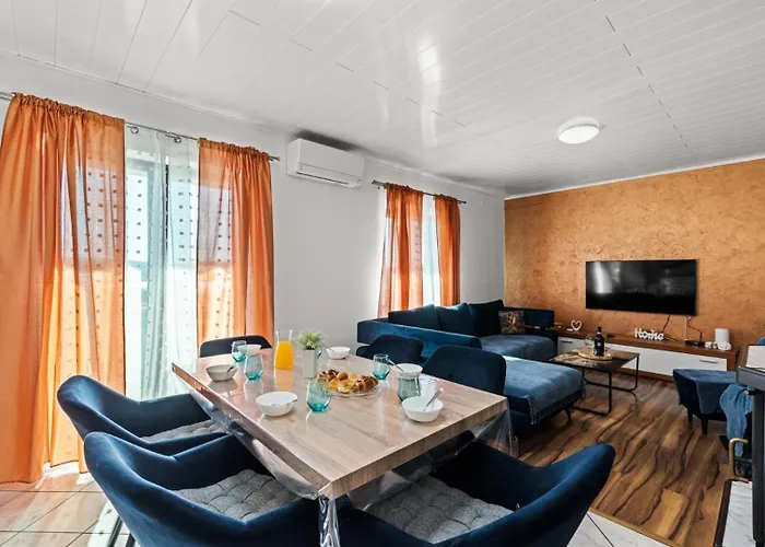 Sea View With Shared Pool Gæstehus