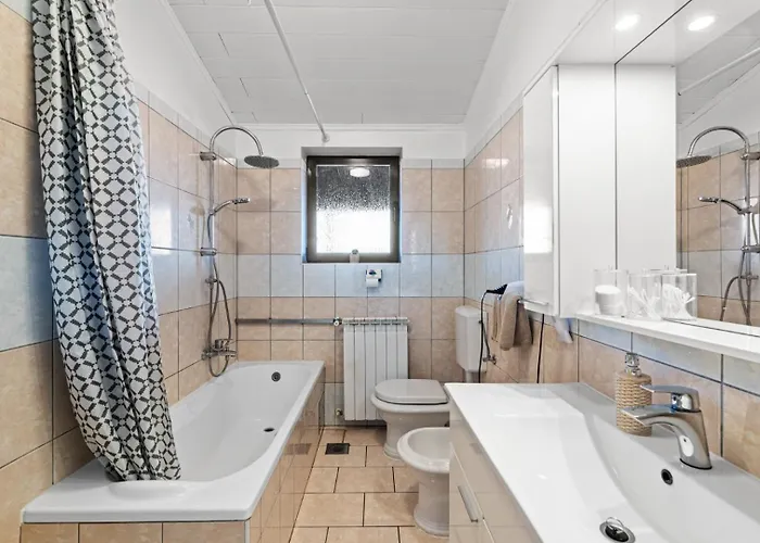 Sea View With Shared Pool Gæstehus 3*