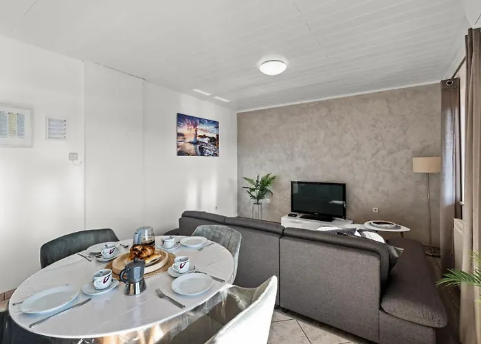 Gæstehus Sea View With Shared Pool 3*