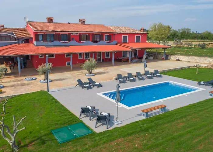 Sea View With Shared Pool