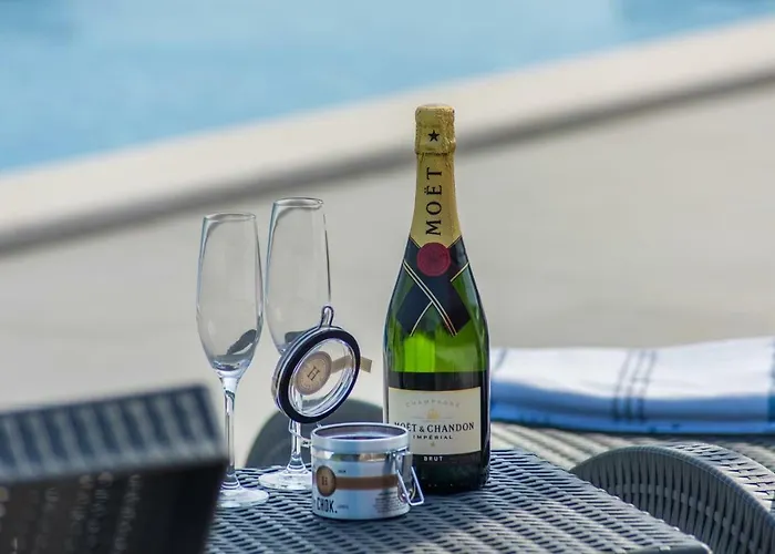 Gæstehus Sea View With Shared Pool Pomer