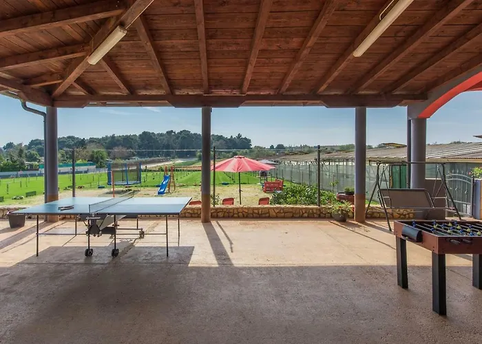 Gæstehus Sea View With Shared Pool